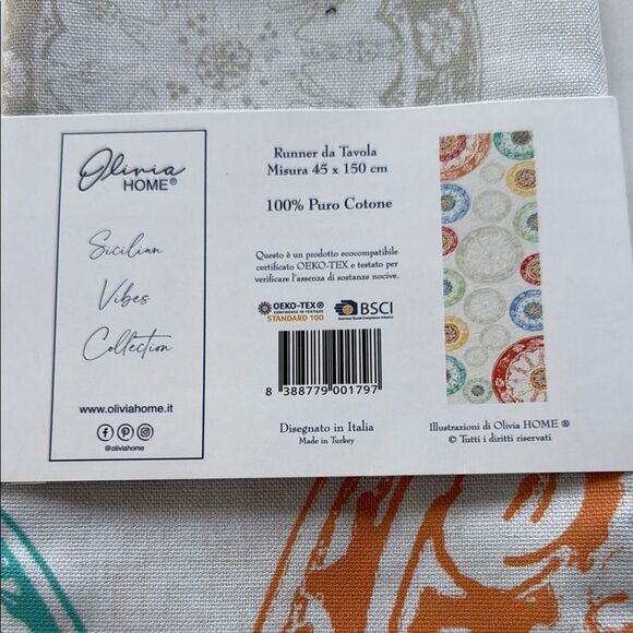 NWT Olivia Home Table Runner with Multicolor Medallions Vibrant Patterns Cream - Picture 3 of 3